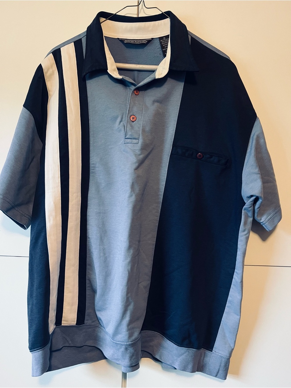 Vintage David Taylor Short Sleeve Polo Shirt Light Blue and Navy